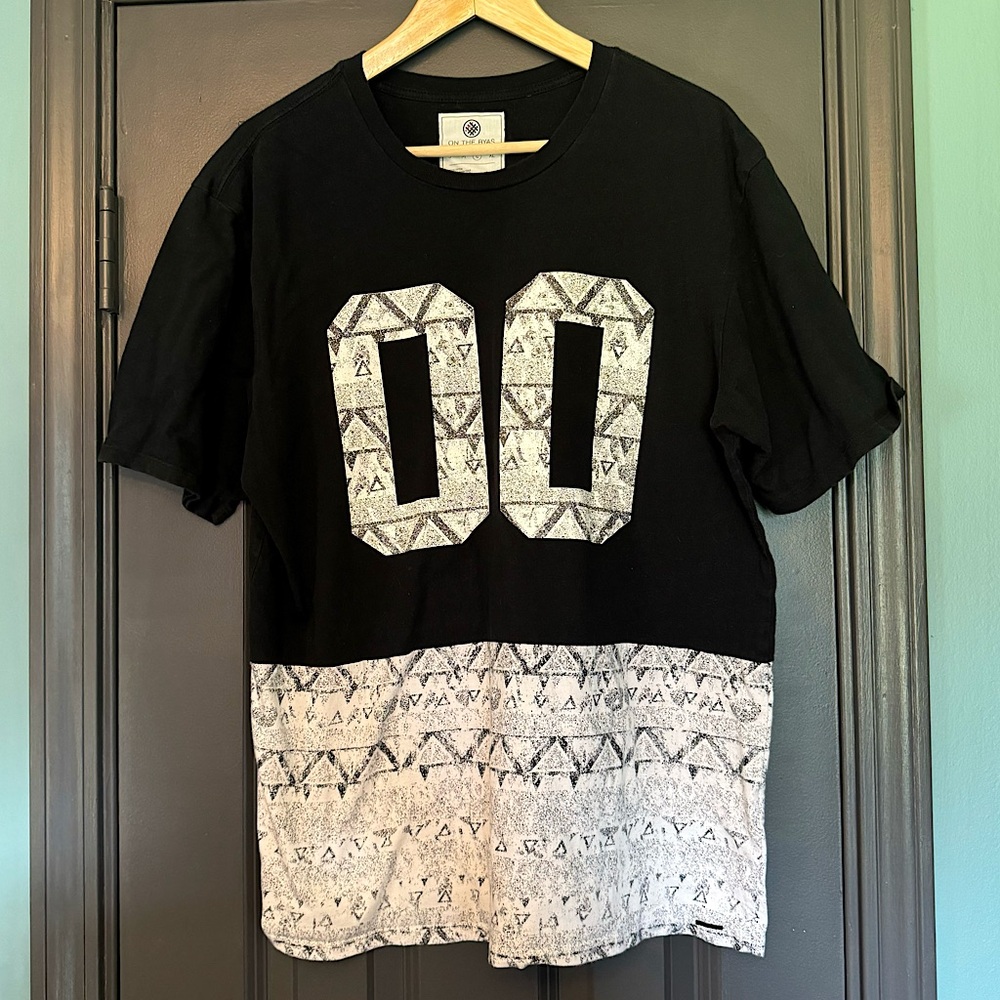 ☀️ PacSun 00 Color Block Tee